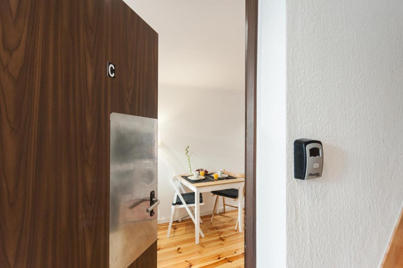 Apartments Center Castelo Лиссабон Экстерьер фото