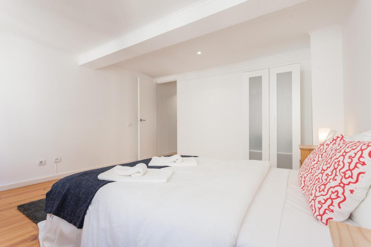 Apartments Center Castelo Лиссабон Экстерьер фото