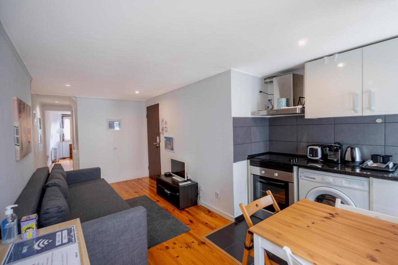 Apartments Center Castelo Лиссабон Экстерьер фото
